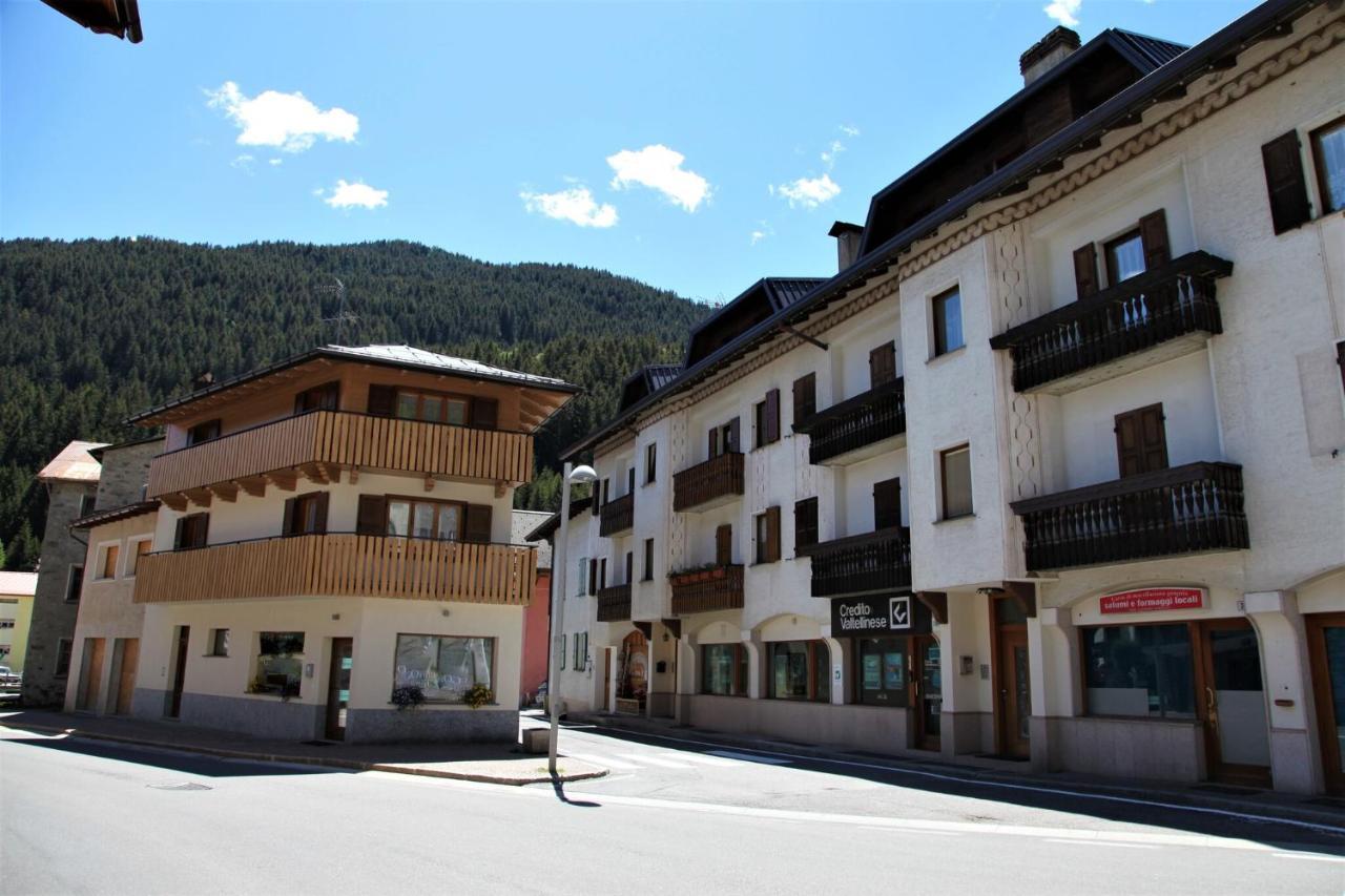 A Due Passi Valdidentro Appartement Isolaccia Buitenkant foto