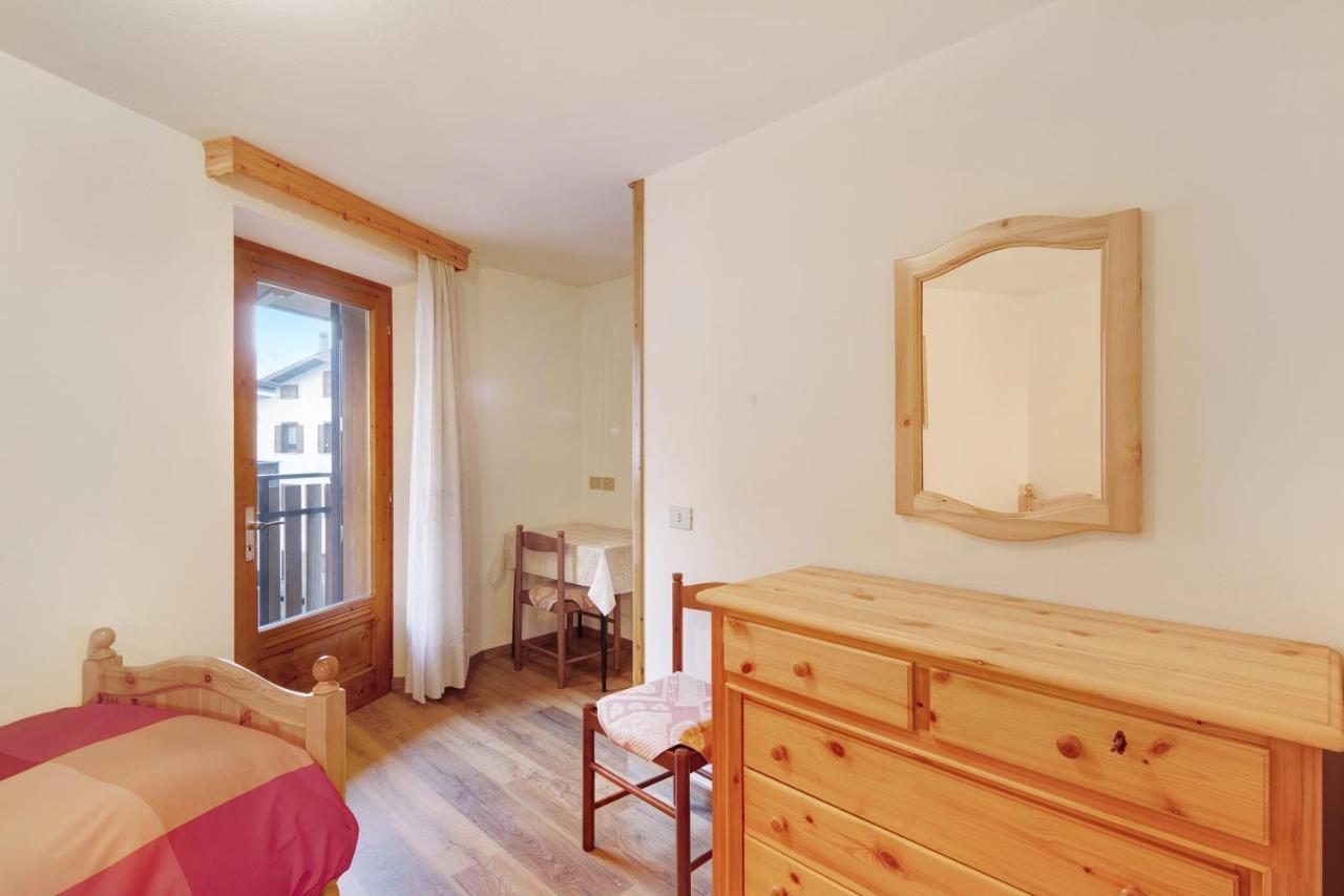 A Due Passi Valdidentro Appartement Isolaccia Buitenkant foto
