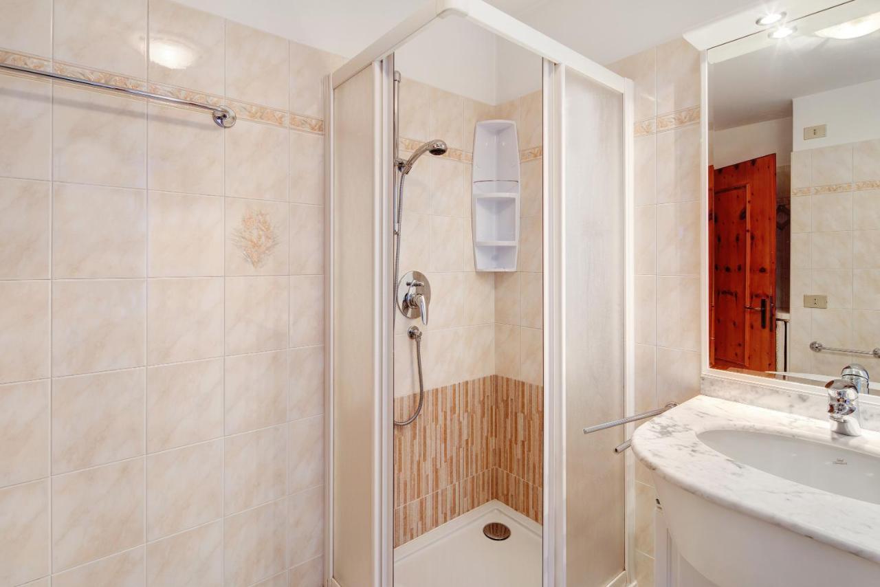 A Due Passi Valdidentro Appartement Isolaccia Buitenkant foto
